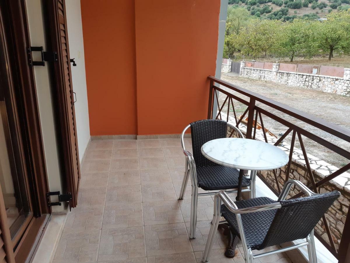 Ariadni Kalavryta Extérieur photo