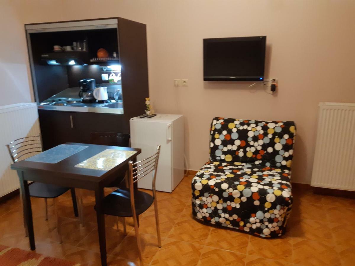 Ariadni Kalavryta Extérieur photo
