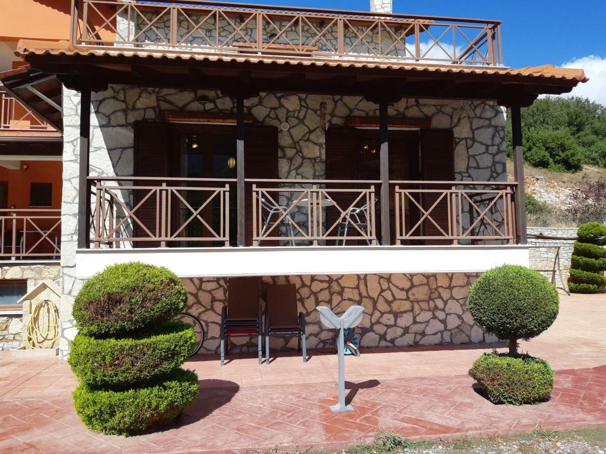 Ariadni Kalavryta Extérieur photo
